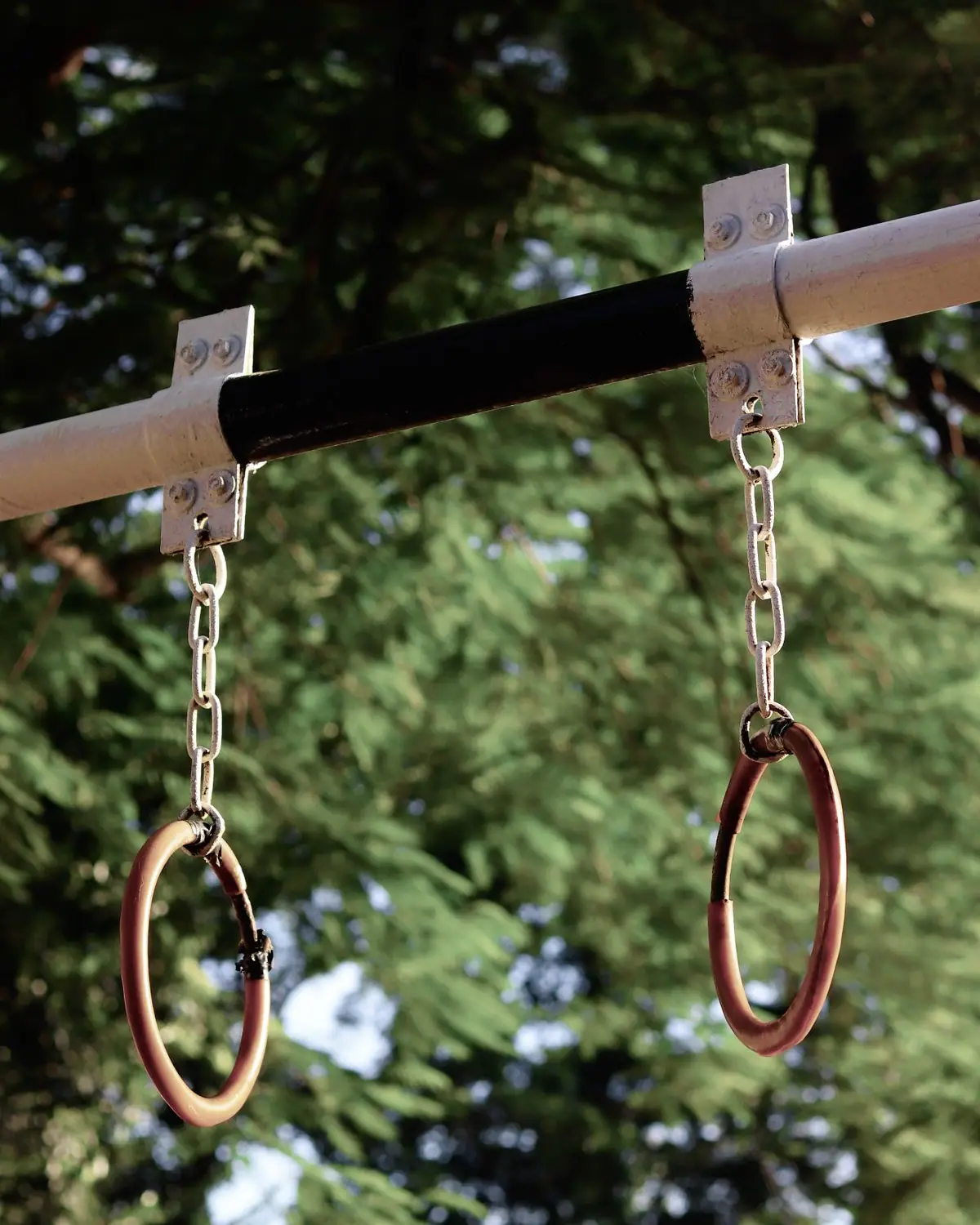 A pull-up bar with handles